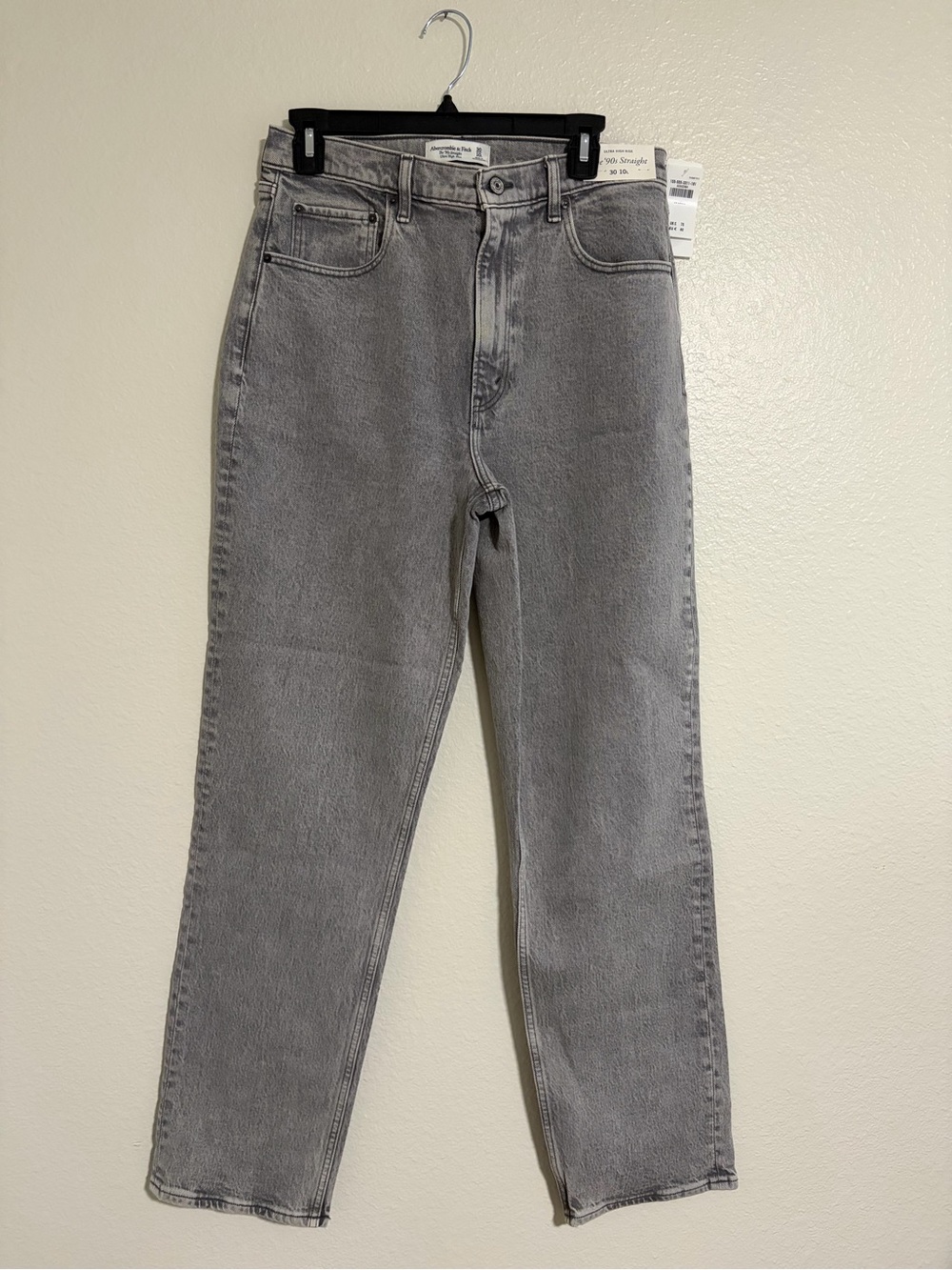 Abercrombie & Fitch Women's Grey Straight-Leg Jeans